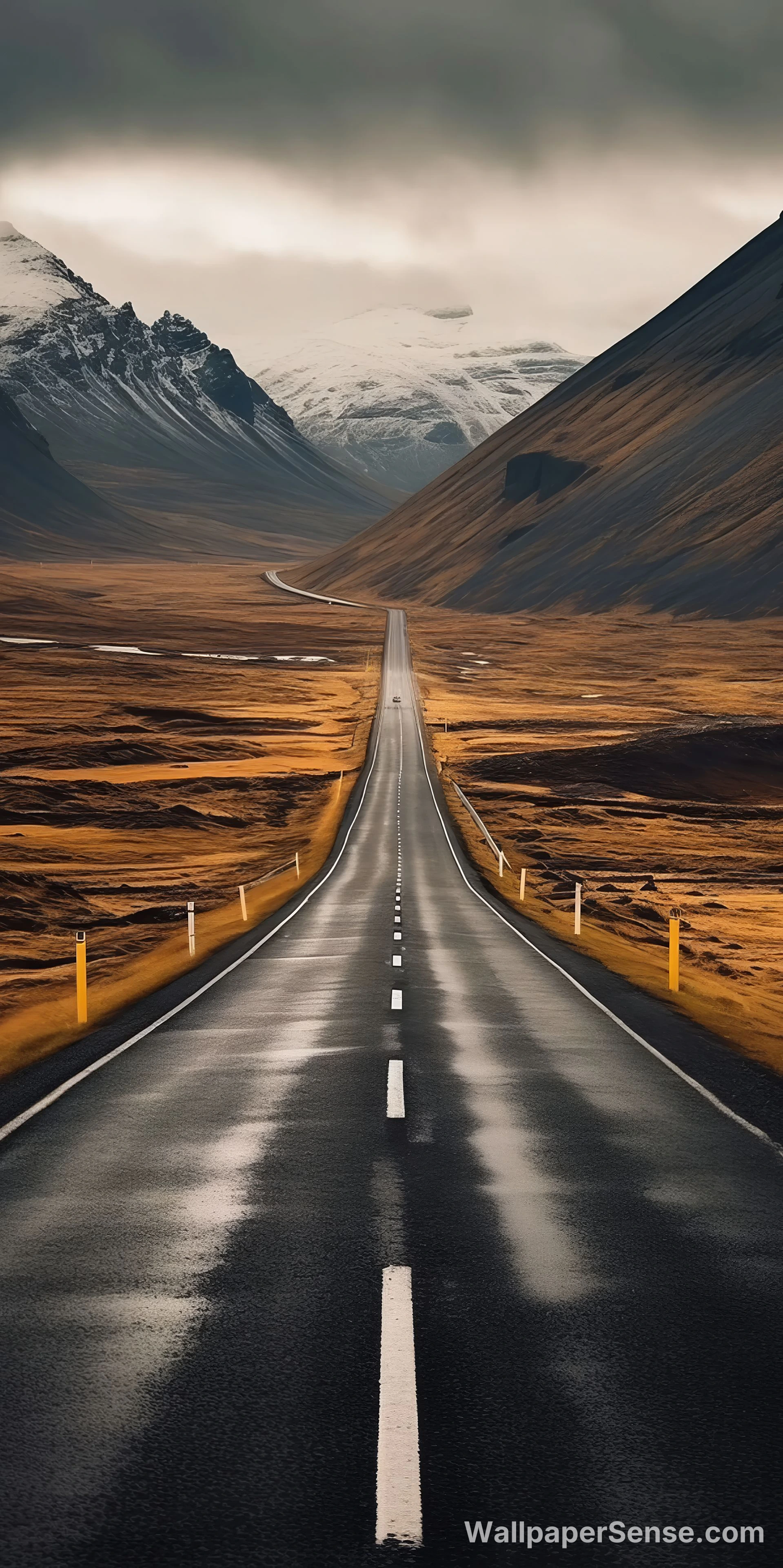 Icelandská horská silnice 8K Ultra HD mobilní pozadí
