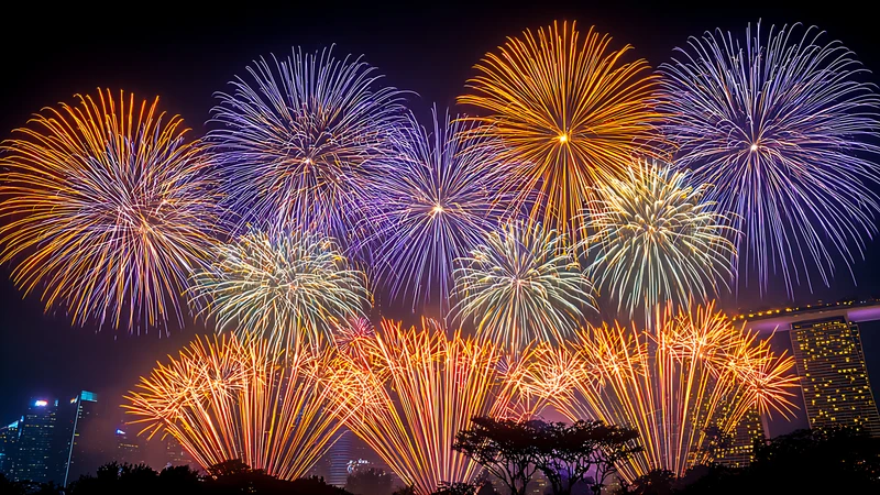 Japanese Fireworks Night Sky 4K Desktop Wallpaper